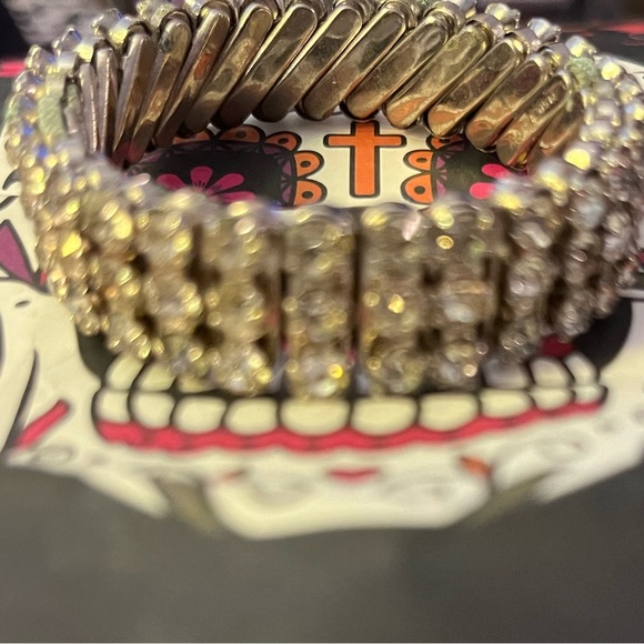 VINTAGE WHITE RHINESTONE BRACELET, ONE SZ - Picture 2 of 5